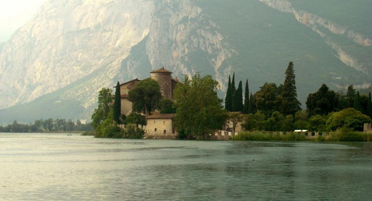 Appartamento Valle Dei Laghi Calavino Exteriör bild