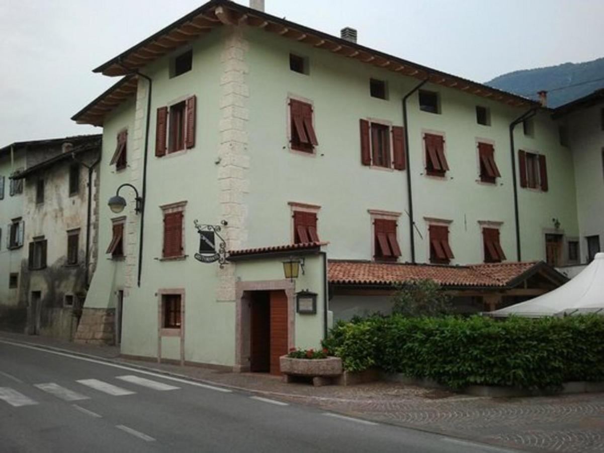 Appartamento Valle Dei Laghi Calavino Exteriör bild